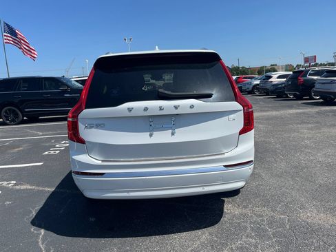 Used 2023 Volvo XC90 T8 Plus w/ Protection Package Premier AWD/4WD image 3