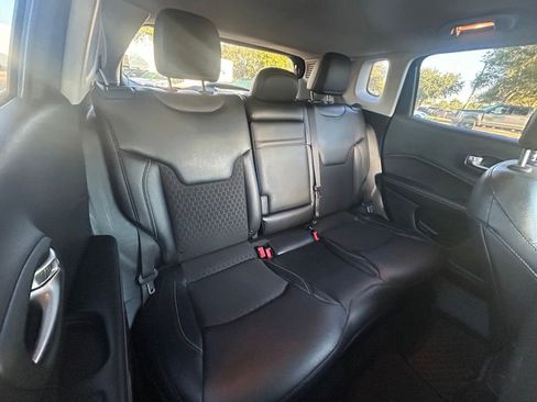 Used 2018 Jeep Compass Latitude w/ Popular Equipment Group image 30