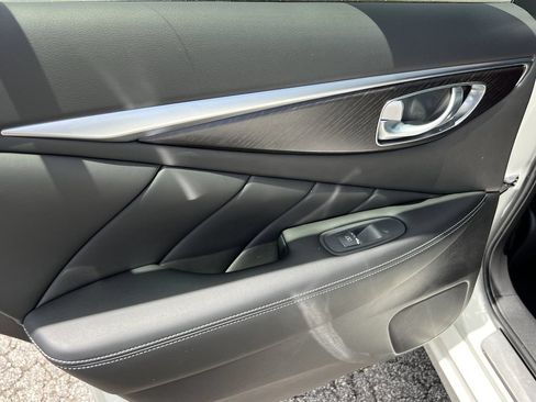 Used 2023 INFINITI Q50 Sensory AWD/4WD image 17