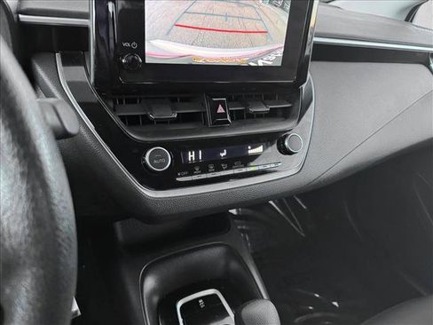 Used 2024 Toyota Corolla LE image 15