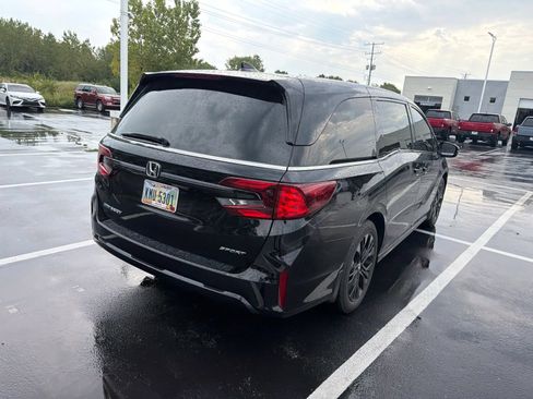 Used 2025 Honda Odyssey Sport-L image 6