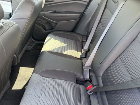 Used 2025 Chevrolet Trax LT image 24