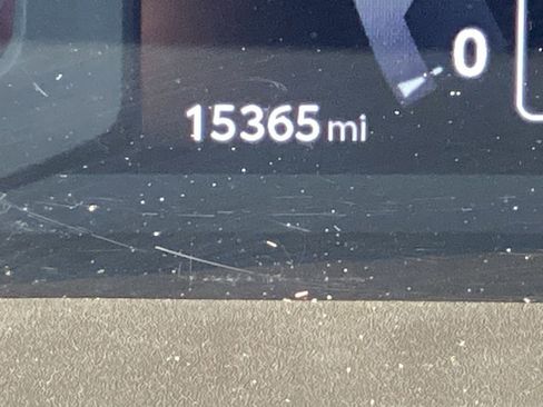 Used 2025 Toyota Tacoma SR image 4