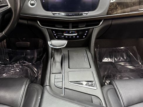 Used 2018 Cadillac CT6 Luxury AWD/4WD image 28