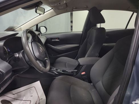 Used 2020 Toyota Corolla LE image 12