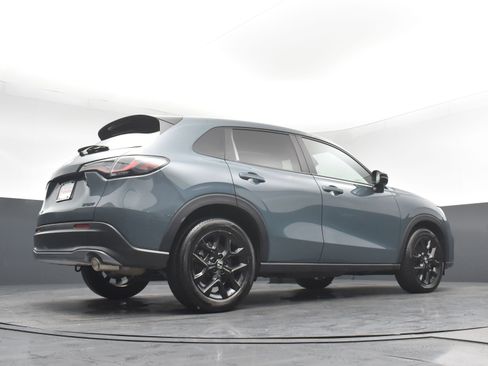 Used 2025 Honda HR-V Sport image 22