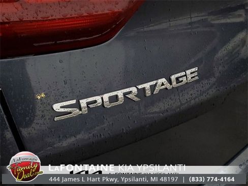 Used 2020 Kia Sportage EX image 9