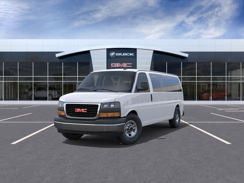 New 2026 GMC Savana 3500 LT RWD image 26