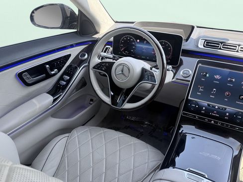 Used 2021 Mercedes-Benz S 580 4MATIC Sedan w/ Warmth & Comfort Package image 52