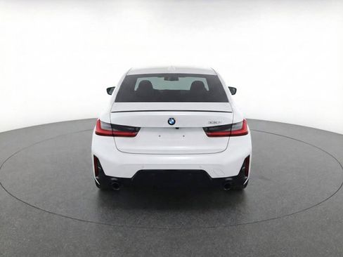 Used 2023 BMW 330i Sedan w/ M Sport Package image 6