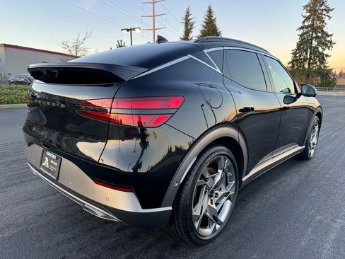 Used 2023 Genesis GV60 Performance image 10