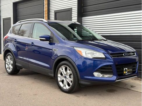 Used 2015 Ford Escape Titanium FWD image 12