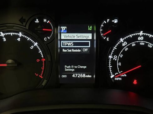 Used 2023 Toyota 4Runner SR5 Premium AWD/4WD image 12