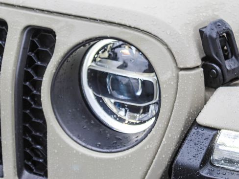 Used 2022 Jeep Wrangler Unlimited Rubicon 4xe w/ Steel Bumper Group image 5