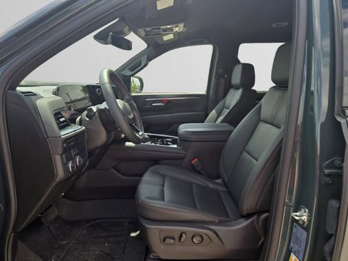 Used 2026 Chevrolet Tahoe RST w/ Comfort Package image 9