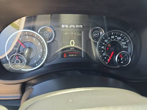 Used 2022 RAM 3500 Tradesman AWD/4WD image 17