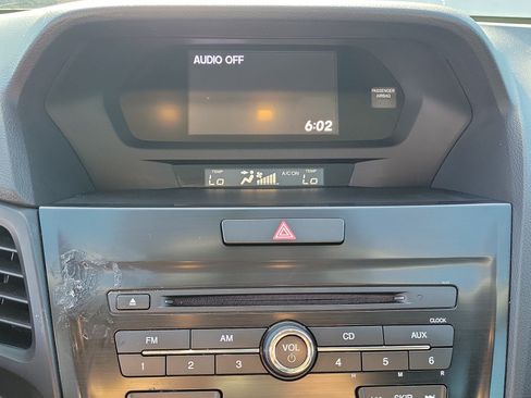 Used 2018 Acura ILX FWD image 23