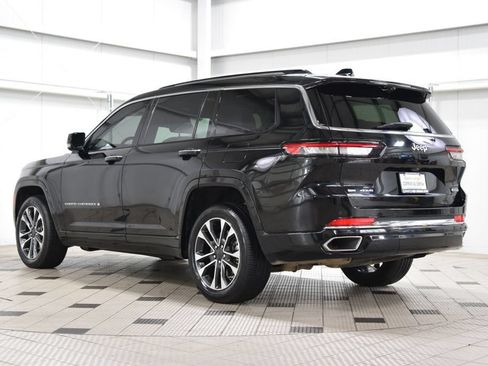 Used 2021 Jeep Grand Cherokee L Overland w/ Luxury Tech Group IV AWD/4WD image 5