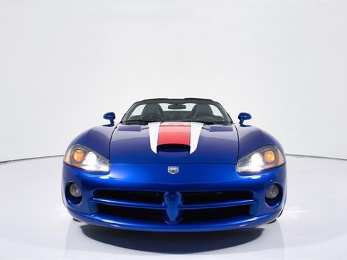 Used 2006 Dodge Viper SRT-10 RWD image 3