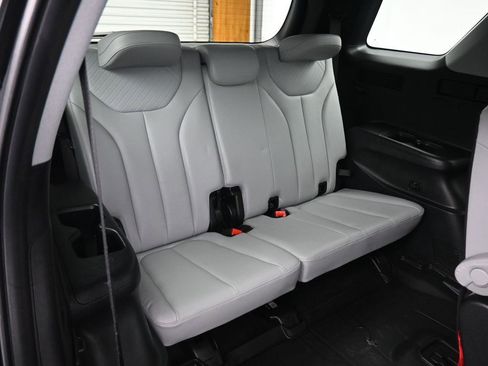 Used 2024 Hyundai Palisade SEL FWD image 52