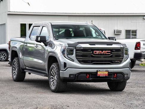 Used 2023 GMC Sierra 1500 AT4 w/ AT4 Premium Package AWD/4WD image 1