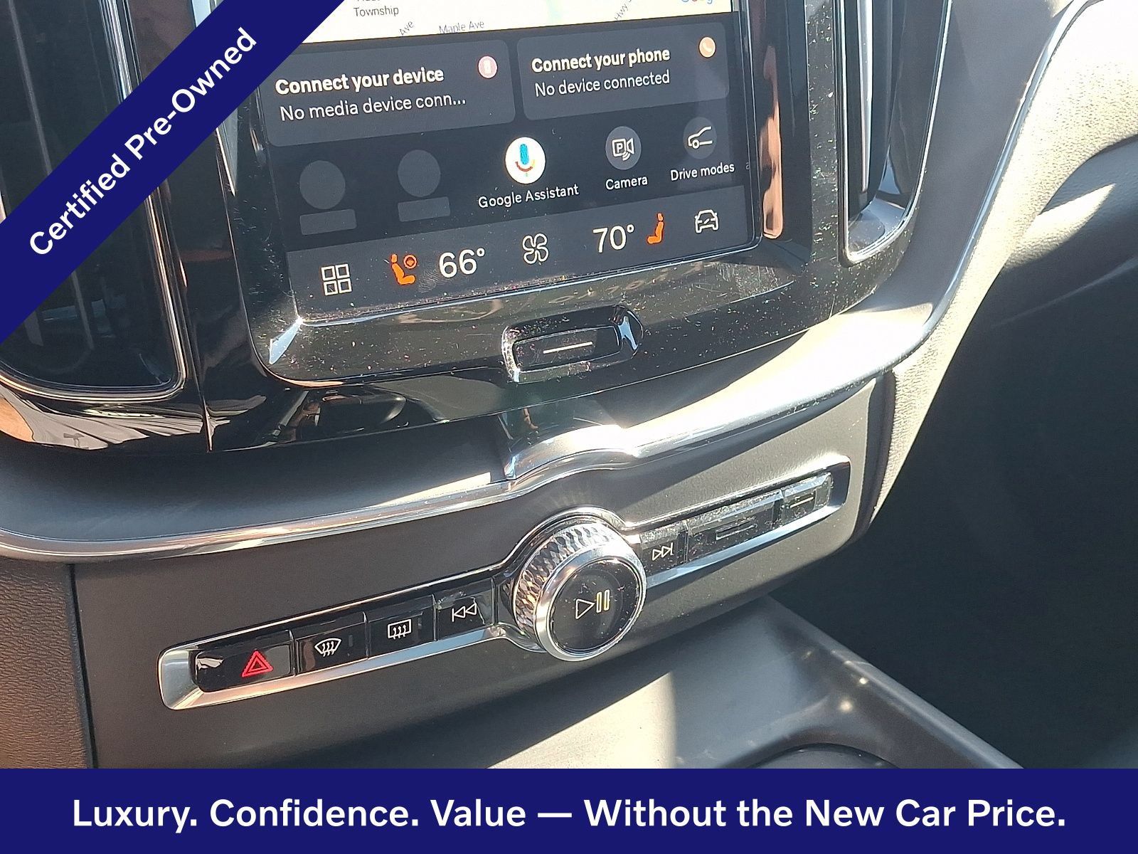 Certified 2024 Volvo XC60 B5 Core w/ Protection Package Premier AWD/4WD image 17