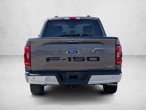 Used 2021 Ford F150 XLT w/ Equipment Group 302A High RWD image 6