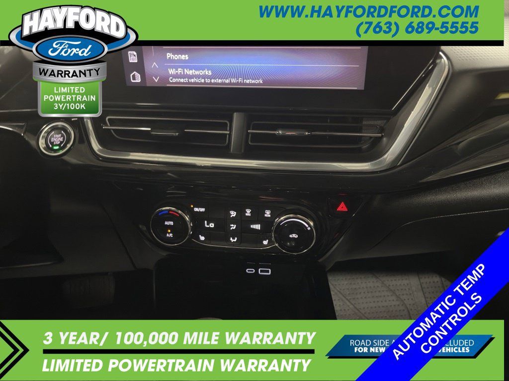 Used 2024 Chevrolet Trax ACTIV w/ Sunroof Package FWD image 18