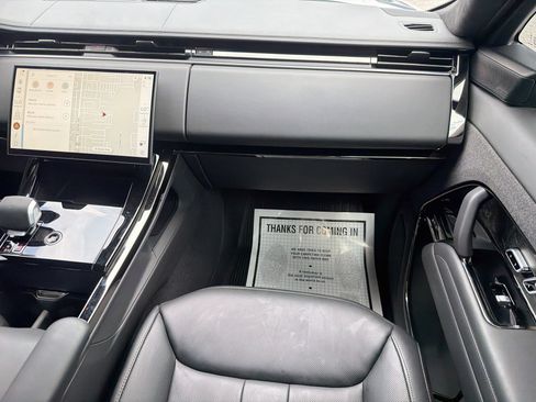 Certified 2025 Land Rover Range Rover Sport Autobiography AWD/4WD image 19