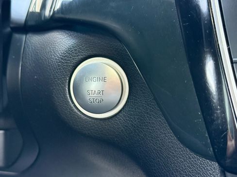 Used 2019 Mercedes-Benz GLE 400 4MATIC image 42