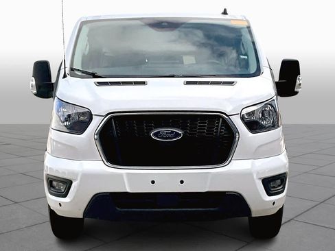 Used 2024 Ford Transit 350 XLT image 3
