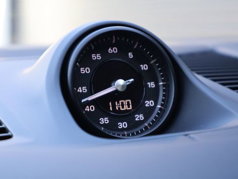 Used 2025 Porsche Cayenne S image 22