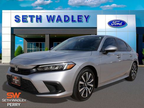 Used 2022 Honda Civic EX image 6