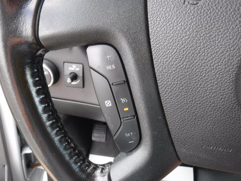 Used 2022 GMC Savana 2500 w/ Driver Convenience Package RWD image 15
