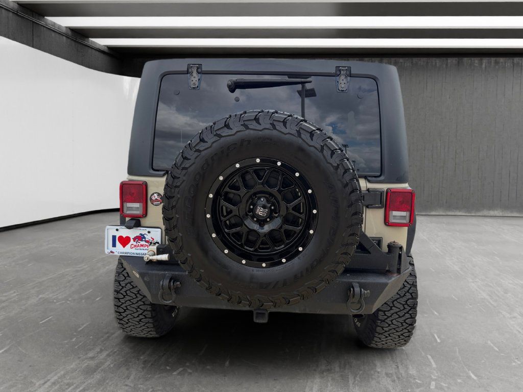 Used 2018 Jeep Wrangler Unlimited Sport S AWD/4WD image 18