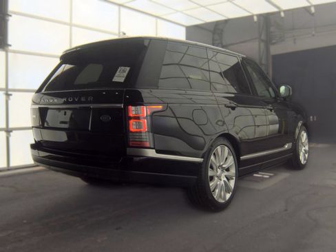 Used 2016 Land Rover Range Rover Supercharged AWD/4WD image 3