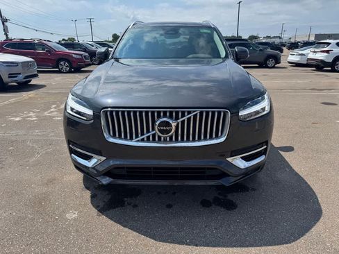 Used 2024 Volvo XC90 B6 Plus w/ Protection Package Premier AWD/4WD image 2