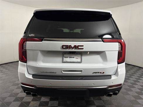 New 2026 GMC Yukon AT4 Ultimate AWD/4WD image 5