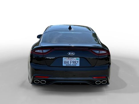 Used 2018 Kia Stinger RWD image 4