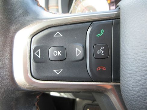 Used 2020 RAM 1500 Limited image 32