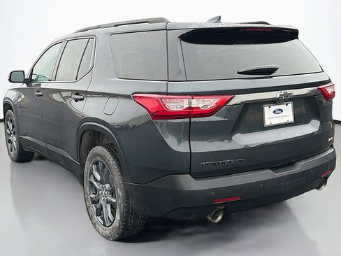 Used 2021 Chevrolet Traverse RS image 11