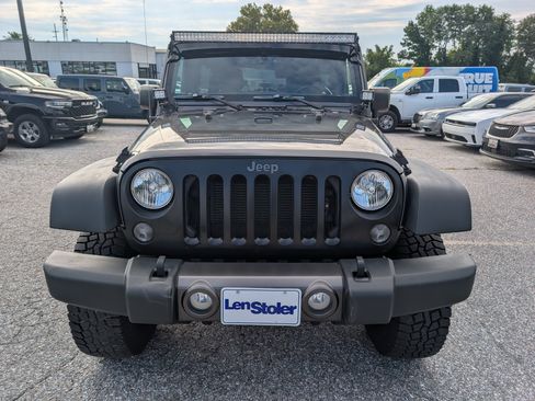 Used 2016 Jeep Wrangler Unlimited Sport AWD/4WD image 8