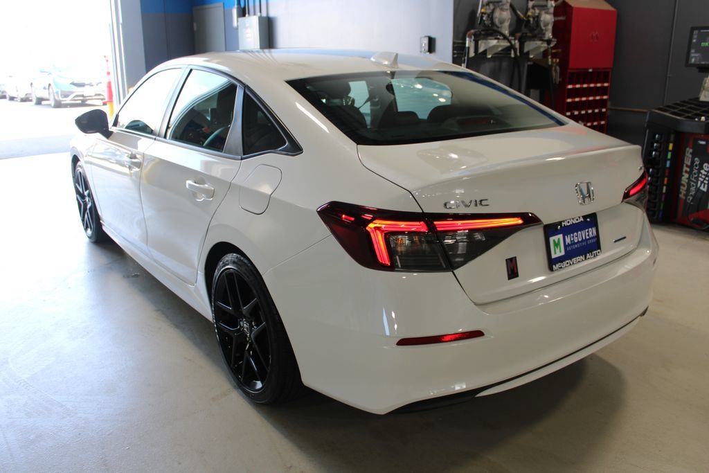 Certified 2025 Honda Civic FWD Hybrid Sedan image 22