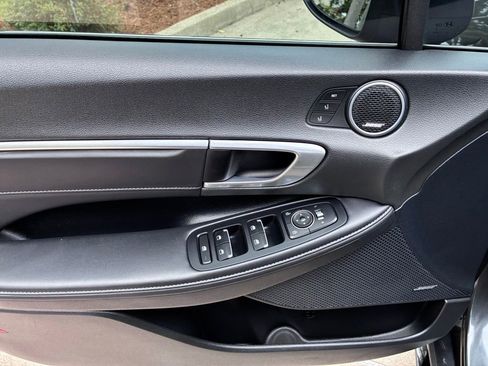 Used 2022 Hyundai Sonata Limited FWD image 17