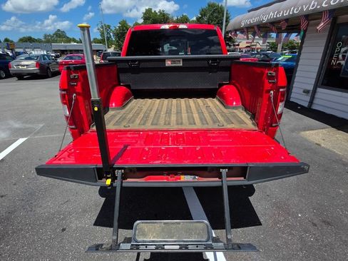 Used 2019 Ford F150 XLT w/ Equipment Group 302A Luxury AWD/4WD image 21