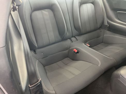 Used 2019 Ford Mustang Coupe image 28