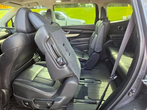 Used 2021 Subaru Ascent Limited w/ Technology Package AWD/4WD image 37