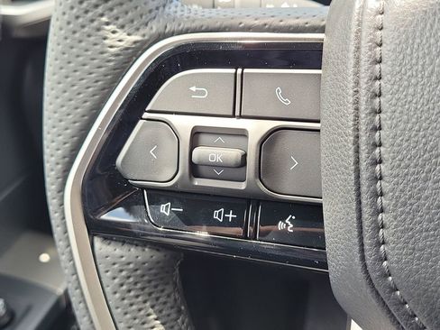 New 2026 Toyota Tundra Platinum AWD/4WD image 9