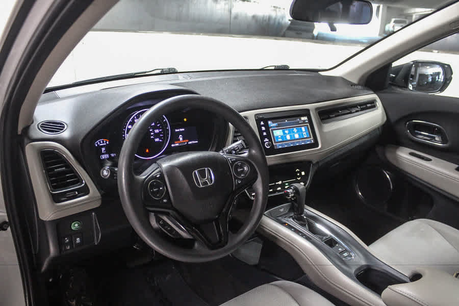 Used 2021 Honda HR-V EX image 18