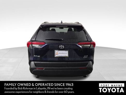 Used 2025 Toyota RAV4 XLE AWD/4WD image 8